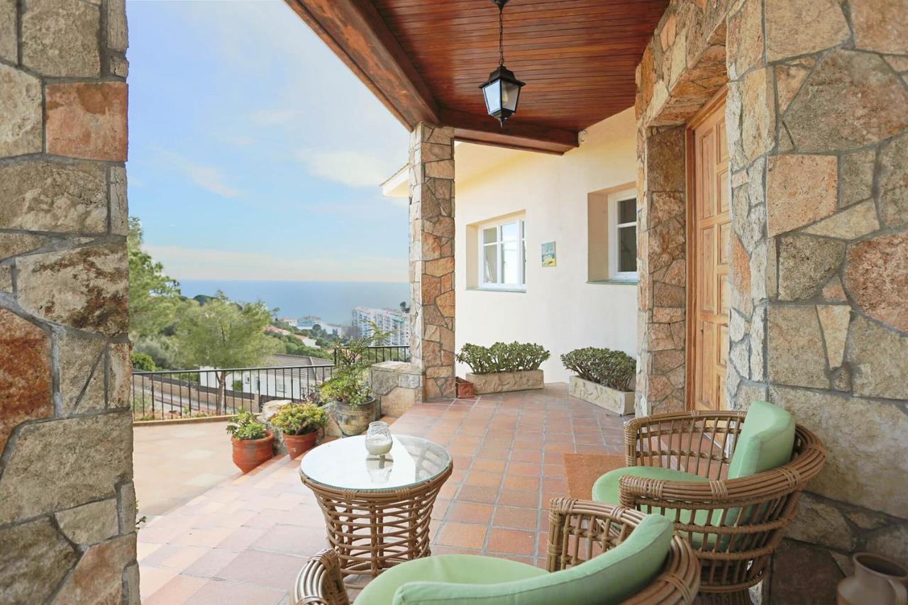 Homestay Villa Estrella - Costa Brava Calella Esterno foto